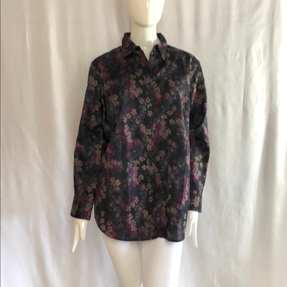 NEW BUTTON DOWN SHIRT